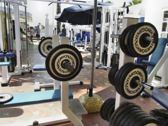 el Health Club Open Air Gym