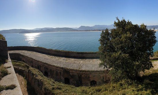 los Fuertes de Santoña
