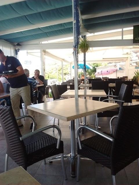 White's Bar Menorca