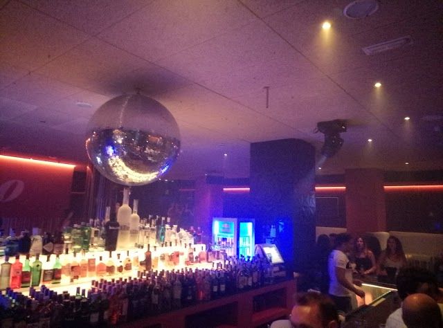 la Discoteca Ébano