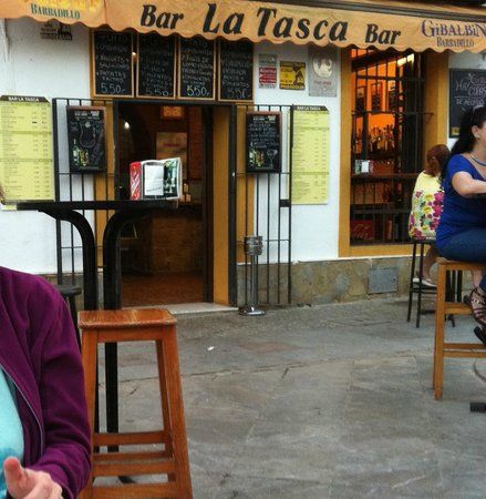 Bar & Cafe LaTasca